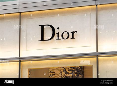 what industry is dior in|is Dior a french brand.